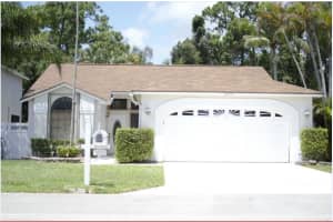 2775 Foxhall Dr W, West Palm Beach, FL 33417, Sold 11/08/22