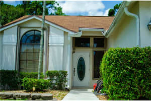 2775 Foxhall Dr W, West Palm Beach, FL 33417, Sold 11/08/22