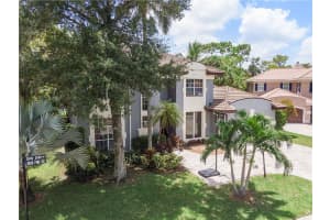 3640 High Pine Dr, Coral Springs, FL 33065, Sold 10/13/22