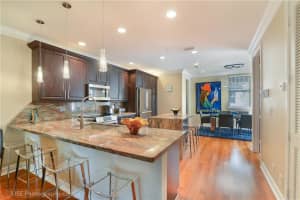 2279 NE 9th Ave, Wilton Manors, FL 33305, Sold 09/15/22