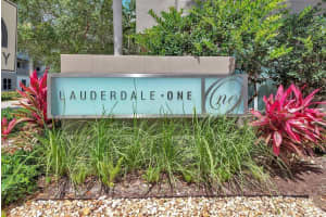 2401 NE 65th St, Fort Lauderdale, FL 33308, Sold 09/27/22