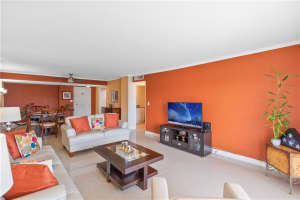 437 Golden Isles Dr, Hallandale Beach, FL 33009, Sold 11/16/22