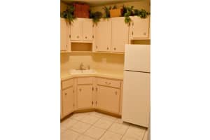 2453 NE 51ST ST   D-306, Fort Lauderdale, FL 33308 Sold 10/11/22