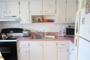5800 Margate Blvd Apt 225-2, Margate, FL 33063, Sold 09/15/22
