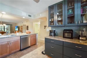 4960 E Sabal Palm Blvd APT 114, Tamarac, FL 33319, Sold 09/15/22