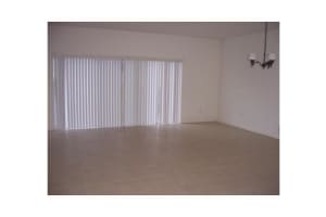 8060 NW 27th St, Sunrise, FL 33322, Sold 11/30/22