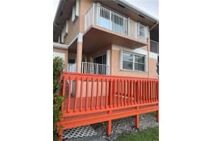 3283 NW 44th St APT 5, Oakland Park, FL 33309, Sold 09/20/22