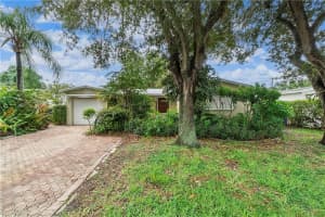 9421 SW 51st Pl, Cooper City, FL 33328, Sold 02/13/23
