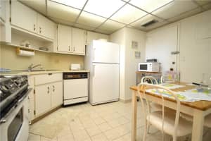 3000 E Sunrise Blvd, Fort Lauderdale, FL 33304, Sold 04/28/23