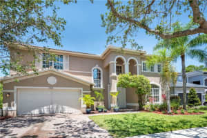 3819 W Gardenia Ave, Weston, FL 33332, Sold 12/28/22