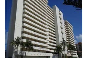 2200 NE 33rd Ave, Fort Lauderdale, FL 33305, Sold 10/07/22