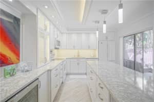 2887 Waterford Dr N, Deerfield Beach, FL 33442, Sold 09/14/22