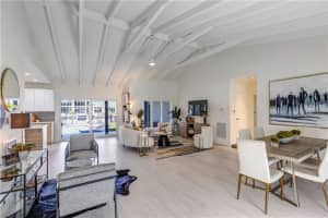 206 N Gordon Road, Fort Lauderdale, FL 33301 Sold 12/16/22