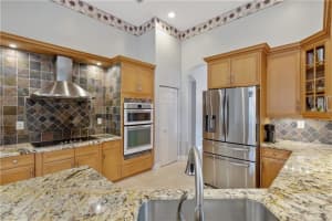 6072 NW 56th Dr, Coral Springs, FL 33067 Sold 09/13/22