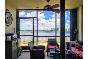 109  Lake Emerald Dr   102, Oakland Park, FL 33309 Sold 10/05/22