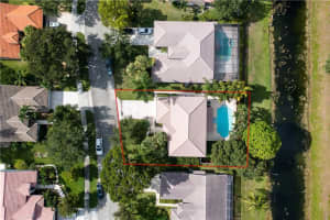 7573 NW 47th Ter, Coconut Creek, FL 33073 Sold 09/09/22