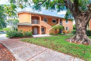 6952 SW 39th St APT C208, Davie, FL 33314, Sold 09/07/22