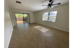 5280 Tennis Ln, Delray Beach, FL 33484, Sold 09/29/22