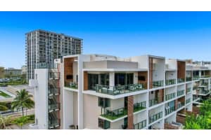 3030 N Ocean Blvd, Fort Lauderdale, FL 33308, Sold 01/19/23