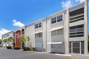 2301 NE 14th Street Cswy   301-W, Pompano Beach, FL 33062 Sold 09/30/22