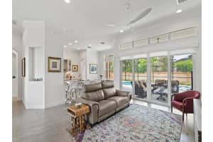 4737  Four Lakes Cir SW, Vero Beach, FL 32968 Sold 09/26/22