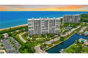 4301 N Ocean Blvd APT 806, Boca Raton, FL 33431, Sold 09/19/22