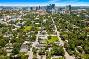 232 SW 12th Ave, Fort Lauderdale, FL 33312 Sold 10/12/22