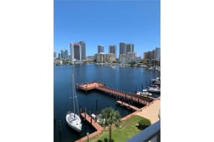 400 Golden Isles Dr APT 41, Hallandale Beach, FL 33009, Sold 09/16/22