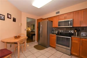 949 NW 92nd Terrace #949, Plantation, FL 33324, Sold 09/29/22