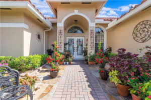 8355 NW 44th St, Coral Springs, FL 33065, Sold 09/21/22