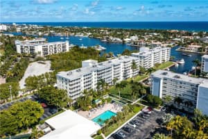 1  Harbourside Dr   407, Delray Beach, FL 33483 Sold 10/17/22