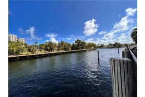 137 Golden Isles Dr, Hallandale Beach, FL 33009, Sold 12/09/22