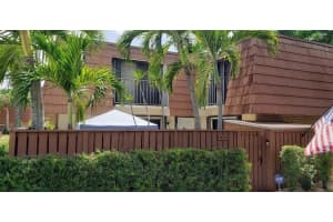 402 Live Oak Ln 402, Boynton Beach, Florida 33436