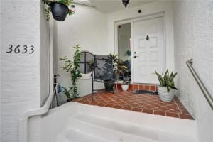 3633 NW 6th St, Deerfield Beach, FL 33442, Sold 10/27/22