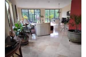 3769 Alcantara Ave, Doral, FL 33178, Sold 10/14/22