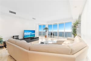 4240 Galt Ocean Dr, Fort Lauderdale, FL 33308, Sold 10/14/22