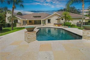 4800 W Leitner Dr, Coral Springs, FL 33067, Sold 11/09/22