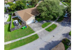 9603 NW 48th St, Sunrise, FL 33351, Sold 09/26/22