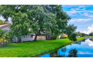 9801 NW 18th Dr, Plantation, FL 33322, Sold 03/15/23