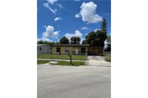 3330 NW 18th St, Fort Lauderdale, FL 33311, Sold 09/29/22