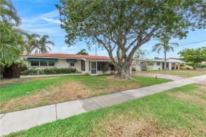 4681 NW 2nd Ct, Boca Raton, FL 33431 Sold 11/08/22