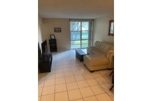 17560 Atlantic Blvd, Sunny Isles Beach, FL 33160, Sold 11/18/22