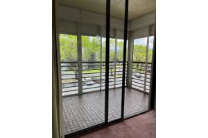 901 Colony Point Cir APT 316, Pembroke Pines, FL 33026, Sold 09/21/22