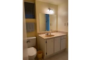 901 Colony Point Cir APT 316, Pembroke Pines, FL 33026, Sold 09/21/22