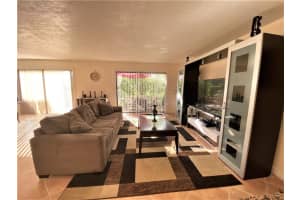 5424  Gate Lake Rd   5424, Tamarac, FL 33319 Sold 11/28/22