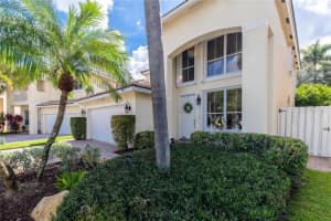 1865 NW 76th Way, Pembroke Pines, FL 33024 Sold 10/24/22