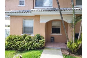 3287 NW 44th St, Oakland Park, FL 33309, Sold 11/28/22