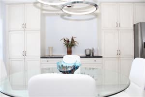 340 Sunset Dr, Fort Lauderdale, FL 33301, Sold 11/21/22