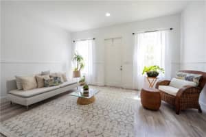 706 SW 147TH AVE   706, Pembroke Pines, FL 33027 Sold 11/03/22
