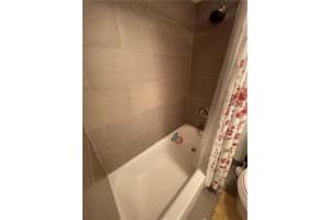 9942 NW 6th Pl, Plantation, FL 33324, Sold 10/28/22